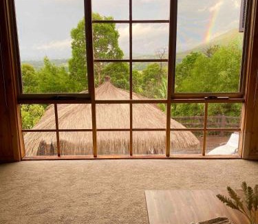 The Basin Villa | Mountain View Spa Cottage