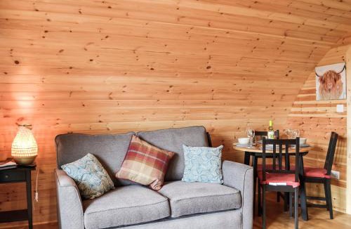 Llandovery House | Mountain View - Uk34179