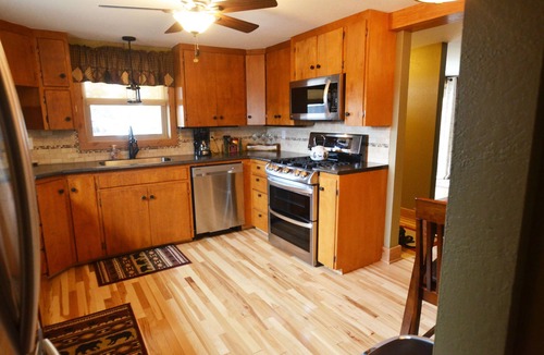 Woodland Park Cabin | Mountain Views-HotTub -Cozy Fireplace Lic# 007662