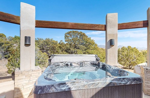 Santa Fe House | Mountain Views | Hot Tub + Patio | Chef Kitchen