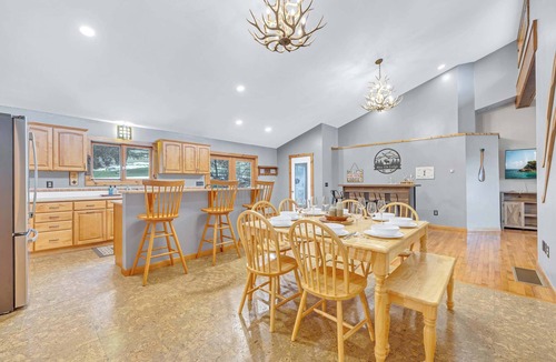 Union Dale House | Mountain Views, Private Pond, Mins 2 Elk Mountain