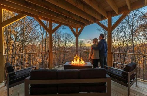 Wolf Laurel House | Mountain Views Private Sauna Wet Bar Hot Tub