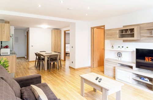 Arinsal Apartment | Mountain Views, Terrace & Free Parking