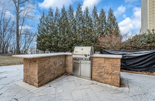 Stony Point House | Mountain Views That`ll Take Your Breath Away!