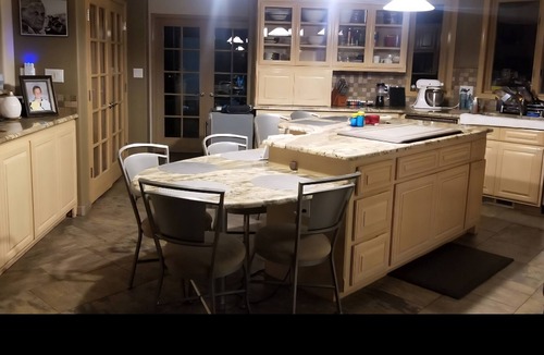 Foothills South House | Mountain views w/backyard trail access!