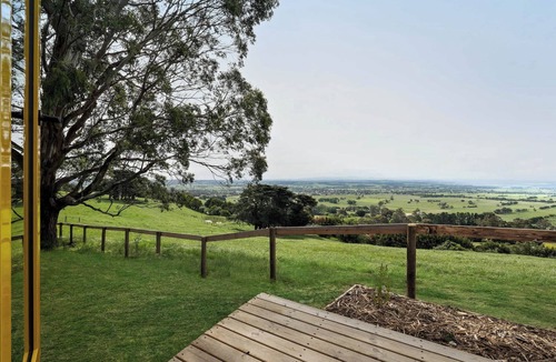 Yarragon South House | Mountain Views X by Tiny Away