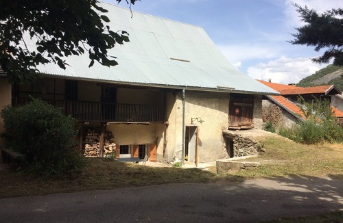 Ubaye-Serre-Poncon House | Mountain village house
