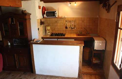 Illier-et-Laramade House | Mountain village house for 6 people, maximum sunshine.
