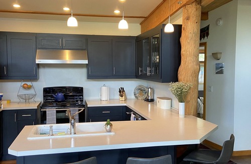 Jackson House | Mountain Villa close to Town Square