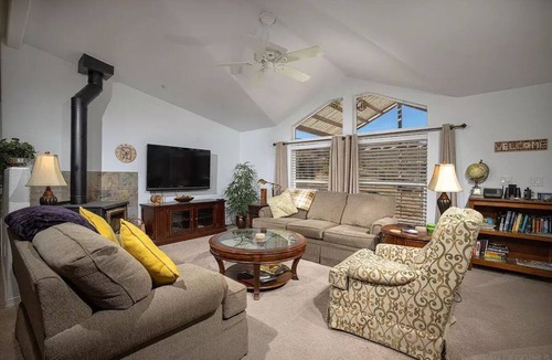 Warner Springs Other | Mountain Vineyard Retreat.