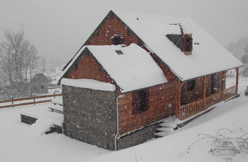 Peyragudes Ski Chalet | Mountain, wood and nature