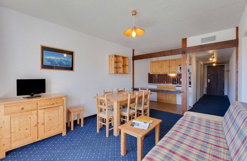 Mont-de-Lans Apartment | Mountains apt 4/6 pers with balcony