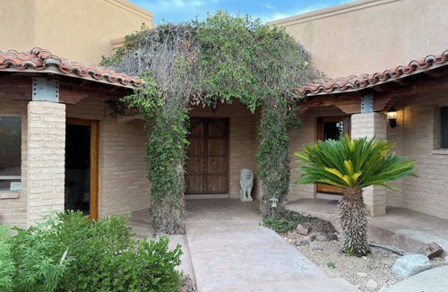 Catalina Foothills Estates House | Mountains Everywhere +hot tub +bbq +firepit +games
