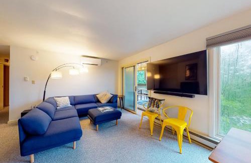 Stowe Area Apartment | Mountainside Resort A202