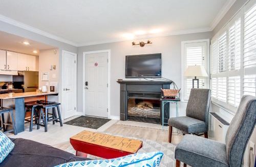 Craigleith Apartment | Mountainside Resort Condo at Blue