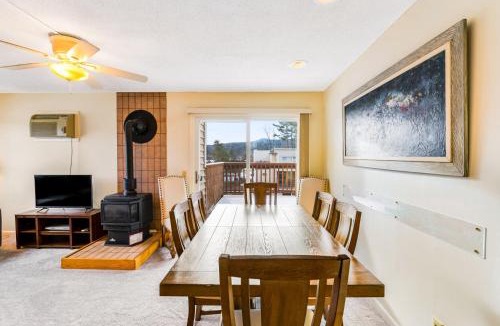 Stowe Area Apartment | Mountainside Resort F303