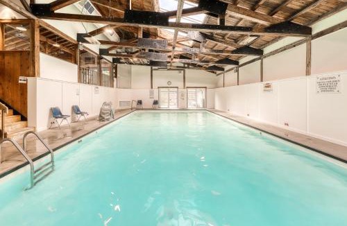 Stowe Area Apartment | Mountainside Resort F401