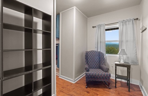 Tennga Cabin | Mountainside Retreat with Stunning Views