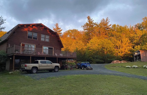 Sutton Cabin | Mountainside Spacious and Private Log Home.