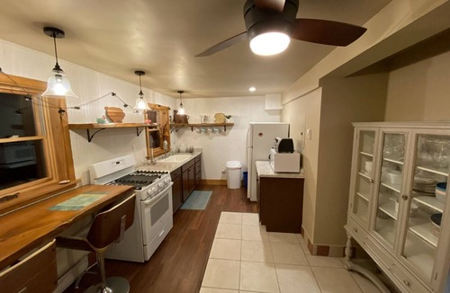 Margaretville Cabin | Mountaintop Catskills Dream Retreat