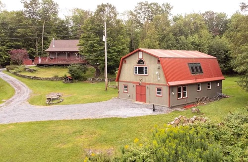 Margaretville Cabin | Mountaintop Catskills Dream Retreat