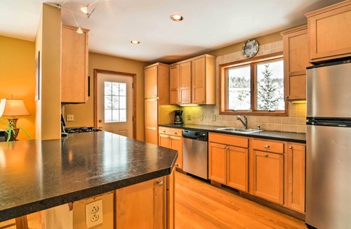 Ellicottville Cottage | Mountaintop Ellicottville Home: 7 Mi to Ski Resort