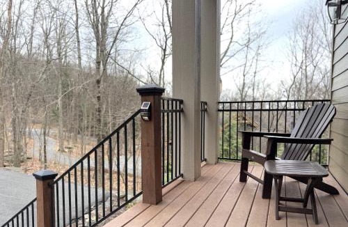 Nellysford House | Mountaintop Lodge with Wintergreen Advantage