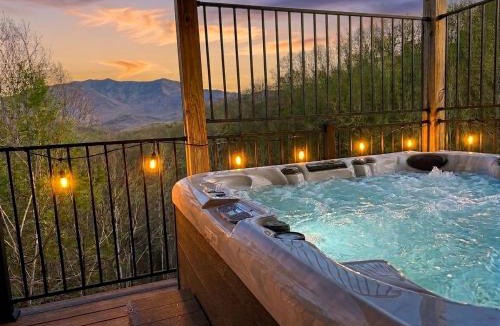 Chalet Village House | Mountainview Majesty