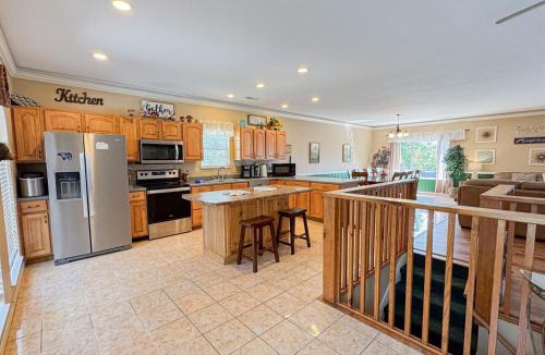 Chalet Village House | Mountainview Majesty