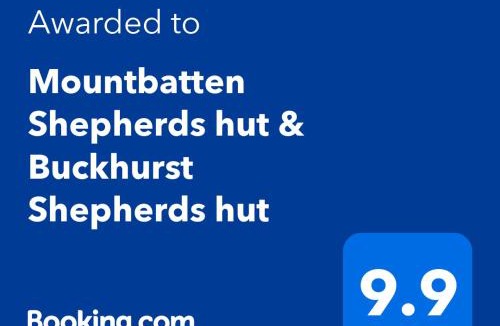 Willesborough Apartment | Mountbatten Shepherds hut & Buckhurst Shepherds hut