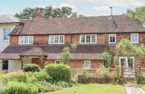 Wavehorne House | Mountfield Farm Cottage