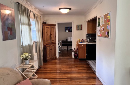 Shoreline House | MountForest Retreat