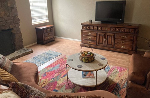 Central Oklahoma City Condo | Movie Matinee Hideaway