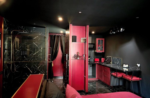 Anatole France Apartment | Movie Room - Narbonne Center - King size - Air conditioning