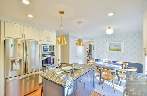 Greensboro House | Movie Theatre, Pool, Fire-pit, 7 Bedrooms
