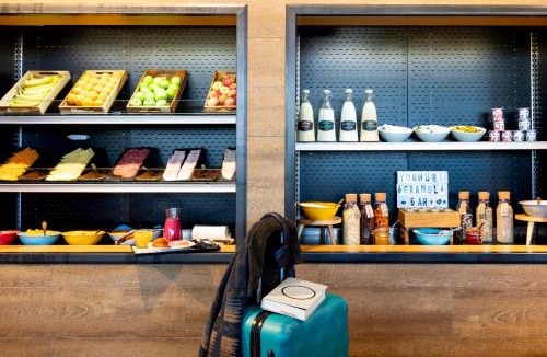 Dyce Hotel | Moxy Aberdeen Airport