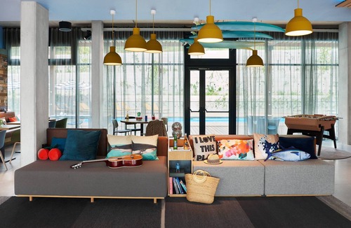 Biot Hotel | Moxy Antibes Sophia Antipolis