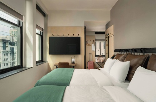 Columbia Hotel | Moxy Columbia Downtown