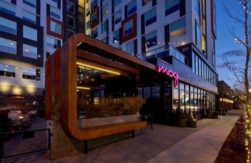 Cherry Creek Hotel | MOXY Denver Cherry Creek