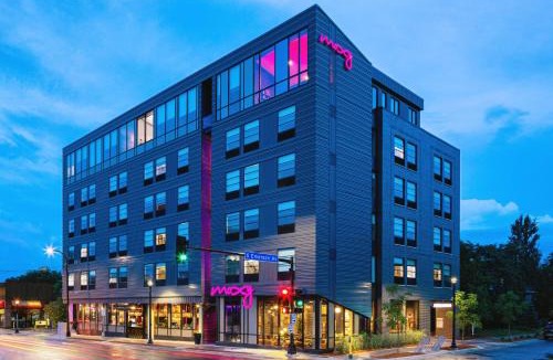 Uptown Hotel | MOXY Minneapolis Uptown