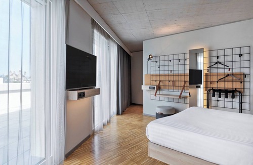 Rapperswil Hotel | Moxy Rapperswil