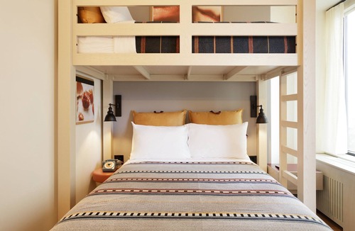 City Center Hotel | Moxy Richmond Downtown