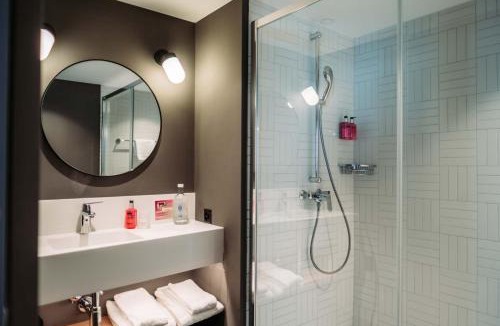Sion Hotel | Moxy Sion
