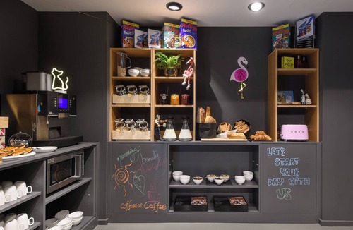 Sion Hotel | Moxy Sion
