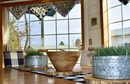 Baker City House | MP - Comfort Awaits! 3 Bdrm, Hot Tub