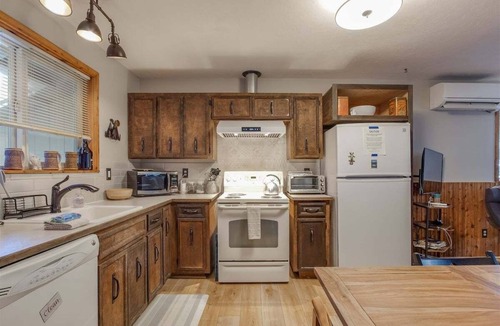 Packwood Cabin | Mr. Gnomerson’s Hideaway | 3 Bed, 2 Bath