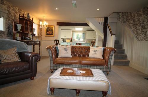 Aislaby House | Mr Ralphs Cottage