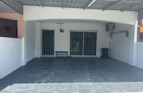 Kampung Sengat House | MRB Homestay