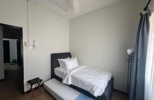 Kampung Sengat House | MRB Homestay