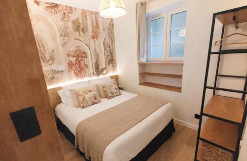 Cancale Apartment | MRODBNB - Appart Neuf - Aperçu Mer - 25m Plage & Resto - Ciné - cheminée - Popcorn